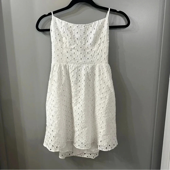 Show Me Your Mumu Out of Town Mini Dress White Eyelet Size Small - Picture 5 of 6